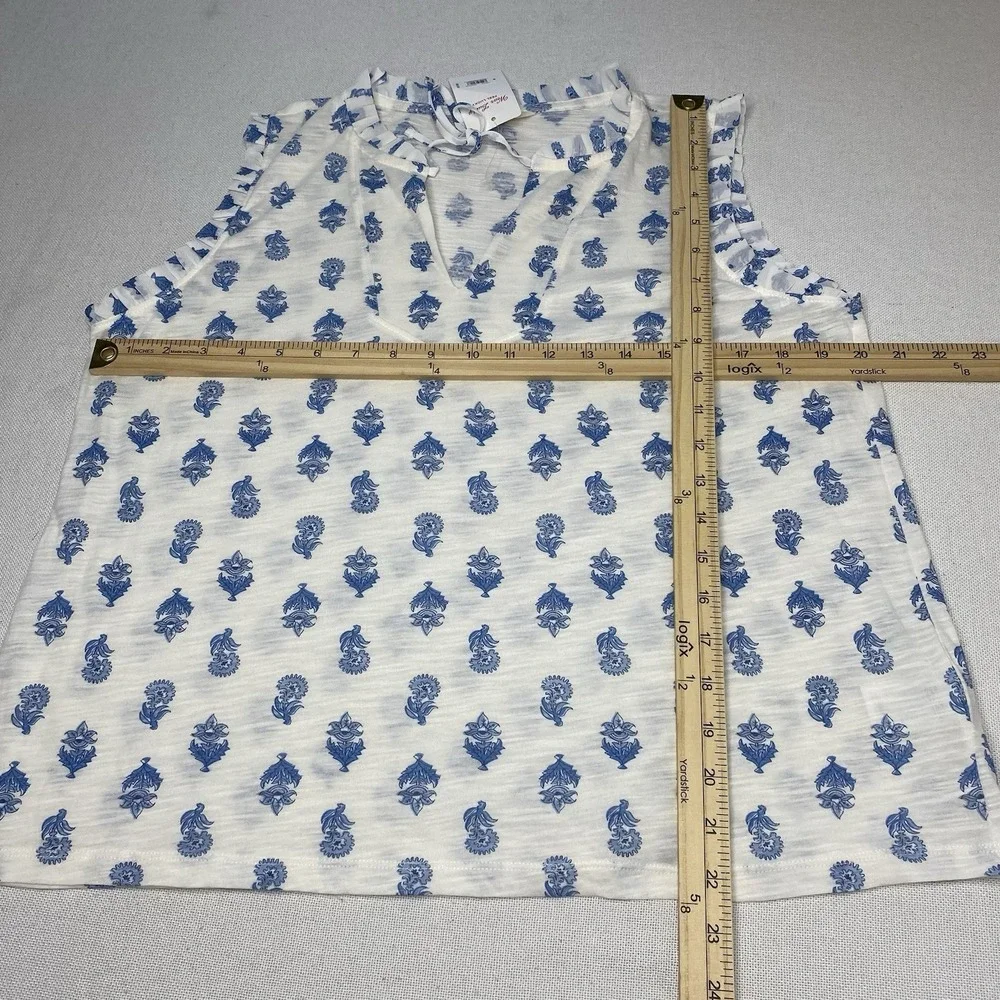 Lucky Brand Sz M Blue White Floral Print Ruffle Split Tie Neck Top Lightweight - Picture 9 of 15